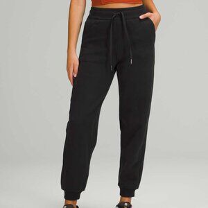Sz 10 Lululemon Scuba Relaxed High-Rise Jogger in Black